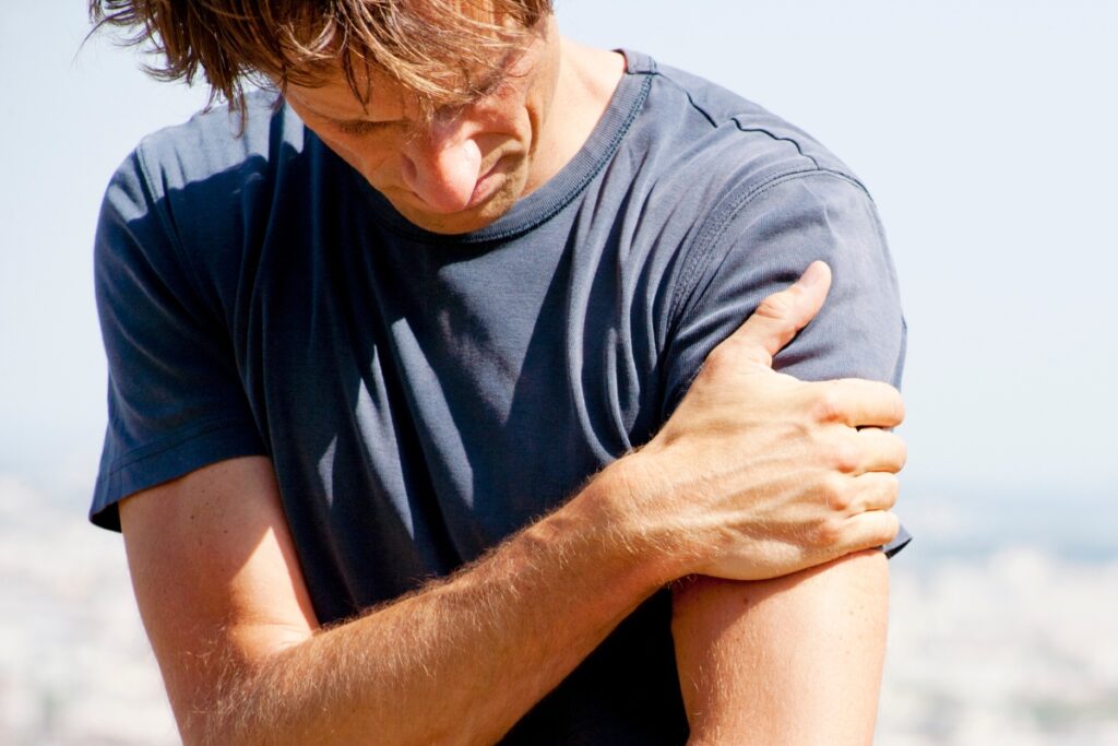 Ρήξη Καταφυτικού Τένοντα Δικεφάλου | Arthrojoint ponos aristero xeri